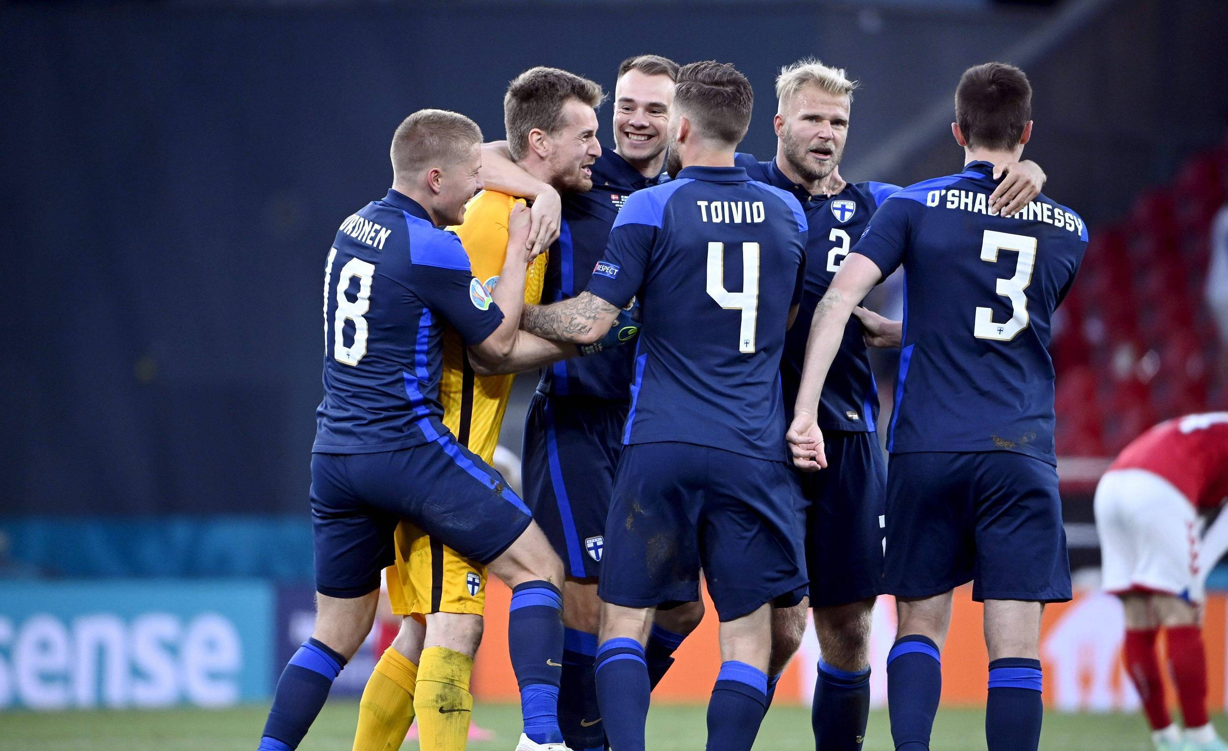 欧预赛比赛打响，球队争夺胜利的简单介绍