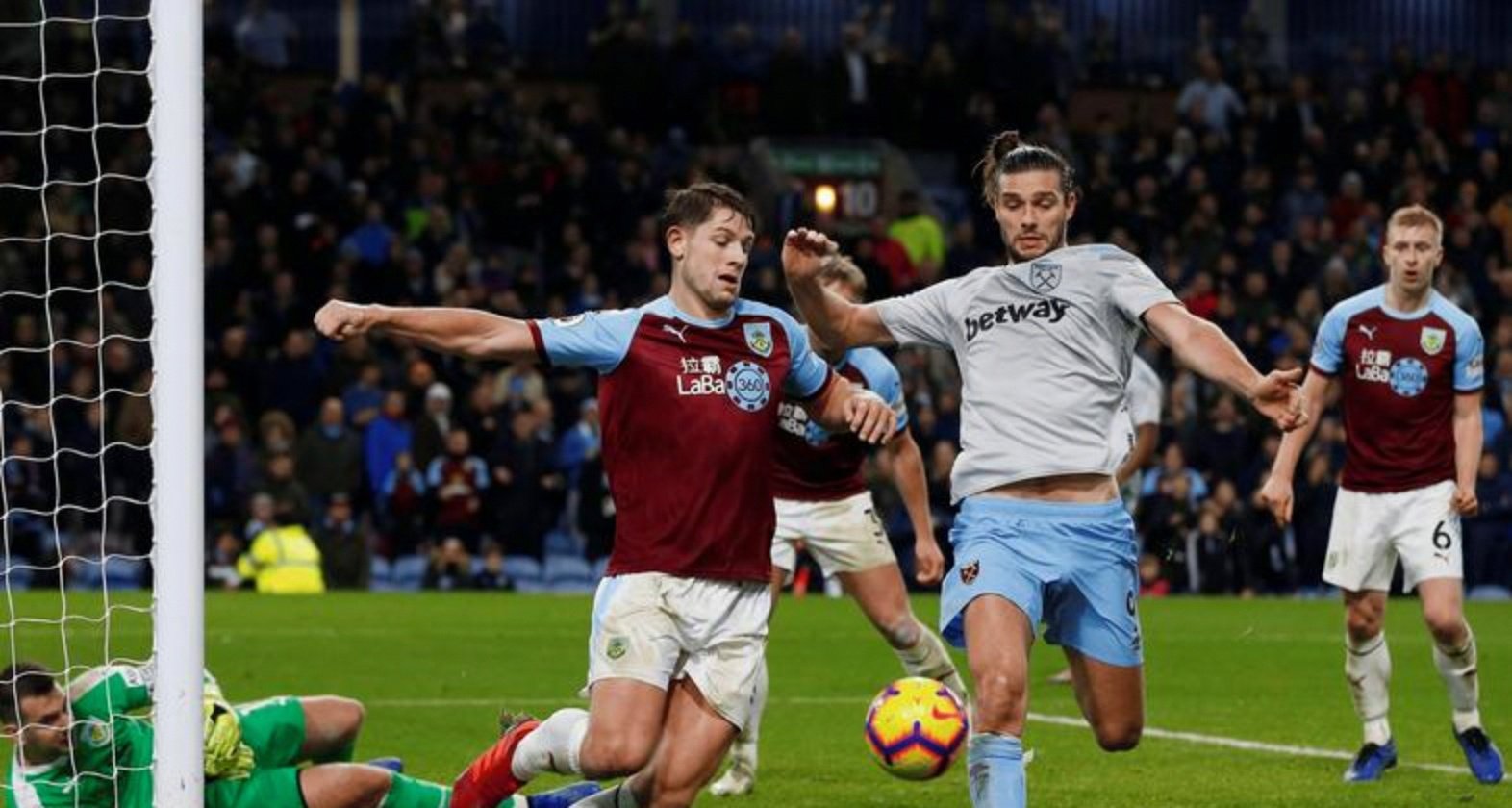 关于尼斯后卫表现出色,球队稳固防线再创佳绩的信息 关于尼斯后卫表现出色,球队稳固防线再创佳绩的信息