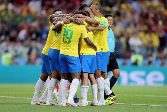 瑞士碾压乌拉圭，卡塞米罗一己之力扛起全队的简单介绍