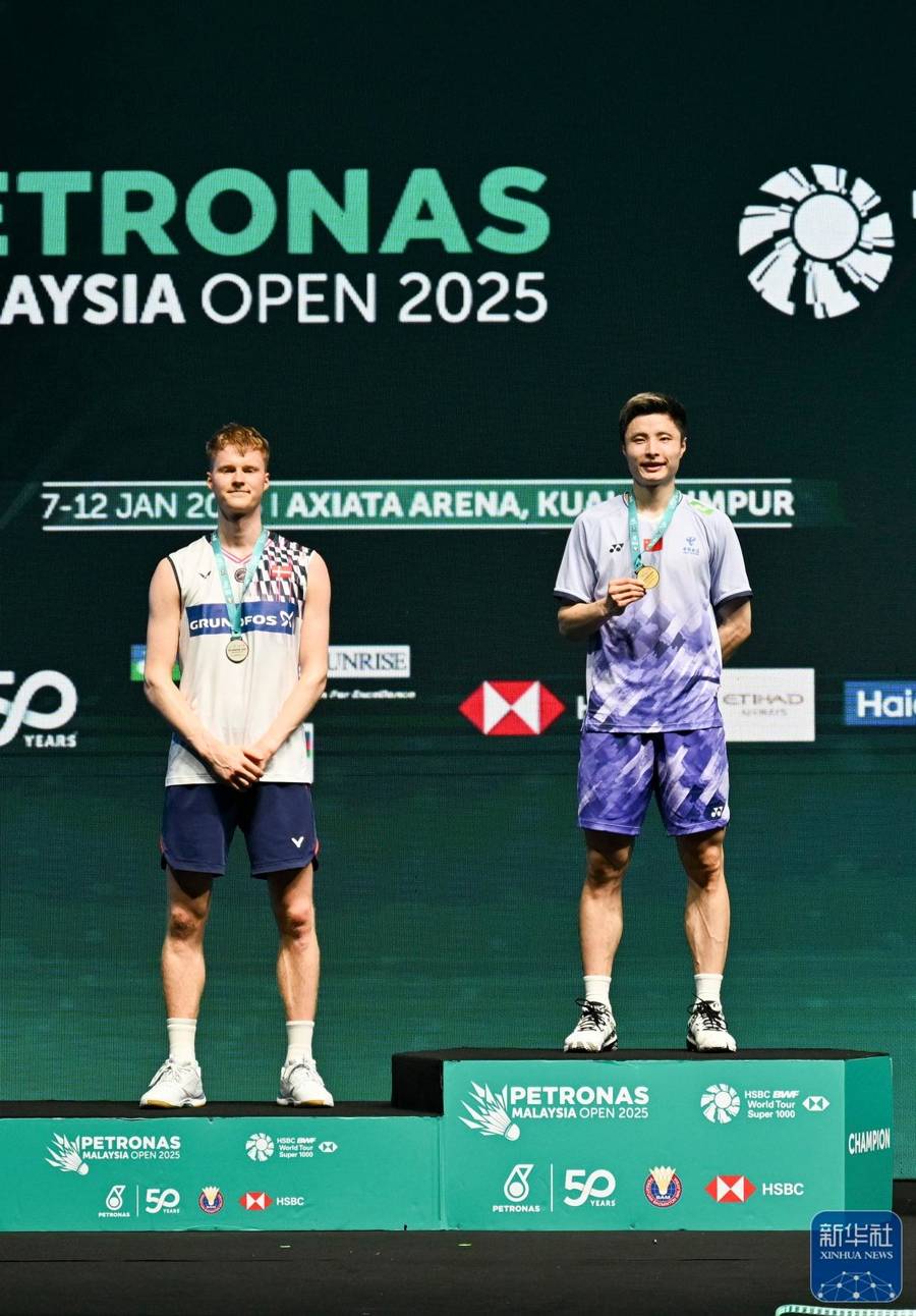 泰国队轻取丹麦队,石宇奇带队取胜 泰国队轻取丹麦队,石宇奇带队取胜