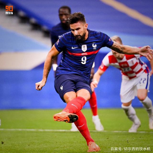 关于法国队力克泰国队,黄鸭组合点燃赛场的信息 关于法国队力克泰国队,黄鸭组合点燃赛场的信息