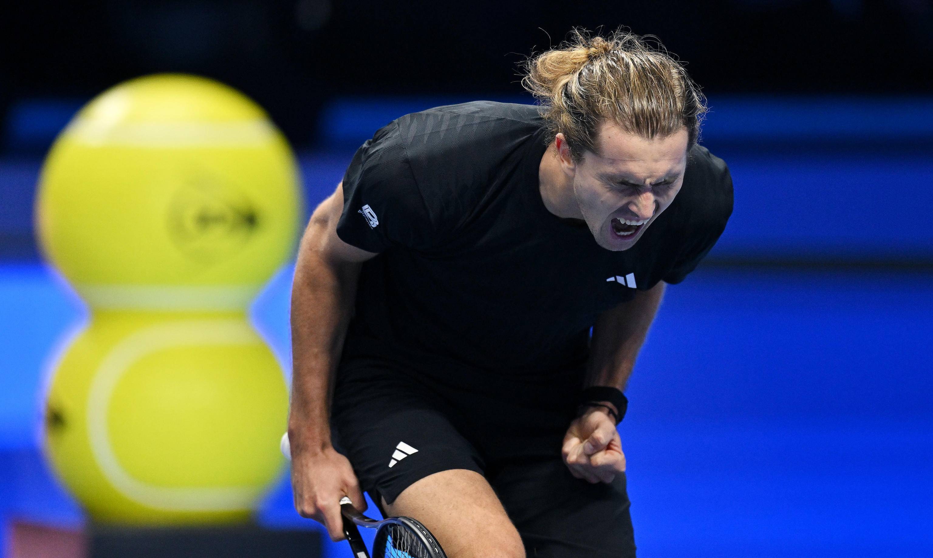 戴维斯杯完胜ATP总决赛，兹维列夫高光表现