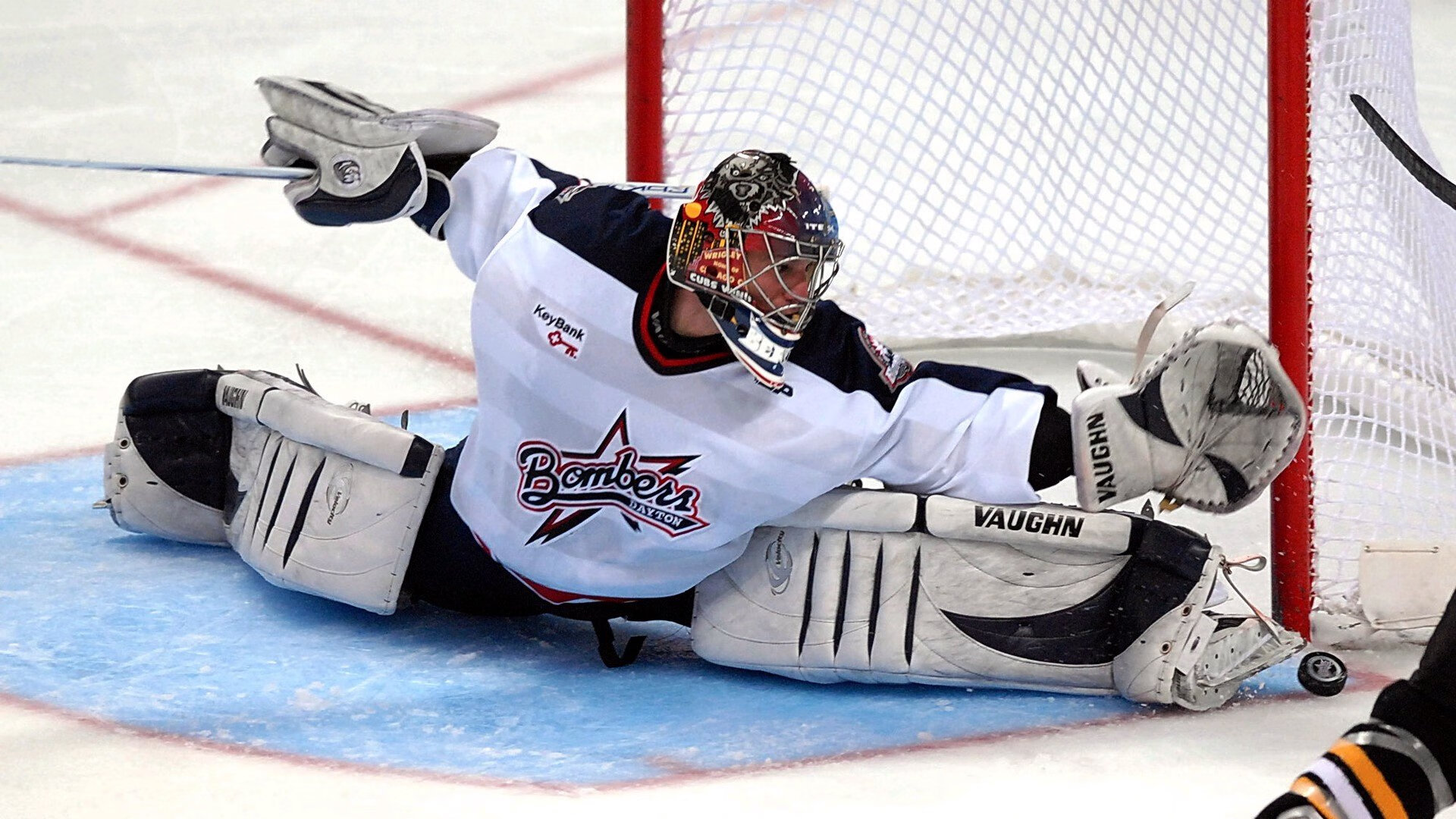 掘金巅峰对决，森林狼败北，克莱化身关键先生